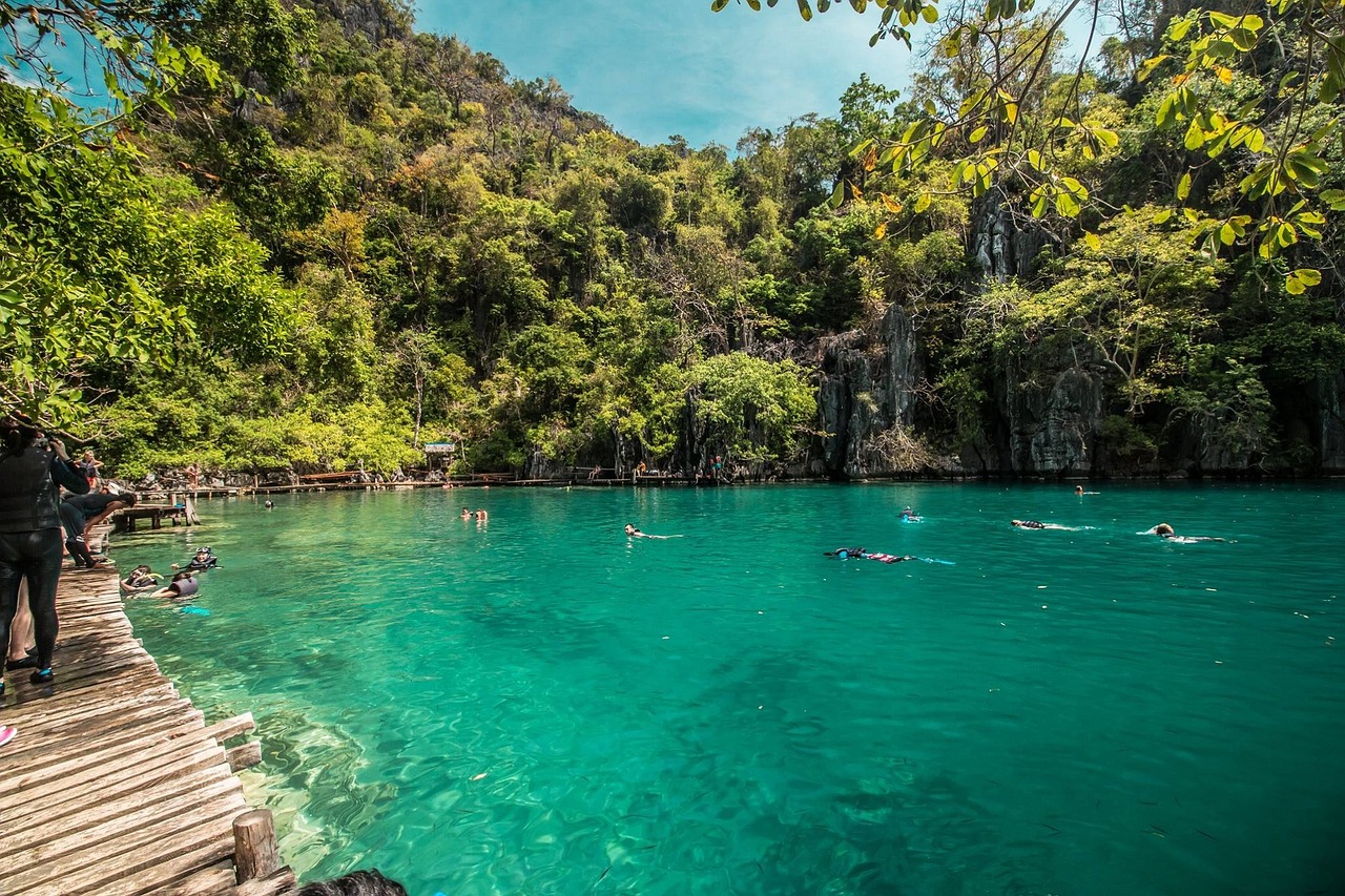 Crystal clear lagoon in Coron Palawan Philippines ideal for solo travel and island hopping