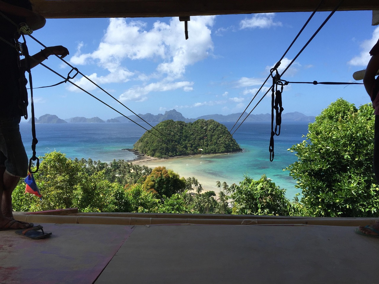 El Nido Palawan Philippines zipline viewpoint with Cadlao Island and turquoise bay below