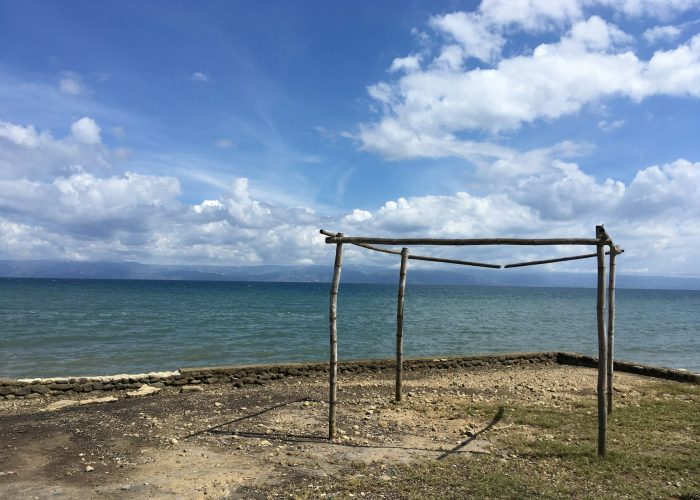 Shoreline hut looking out to sea near Dumaguete