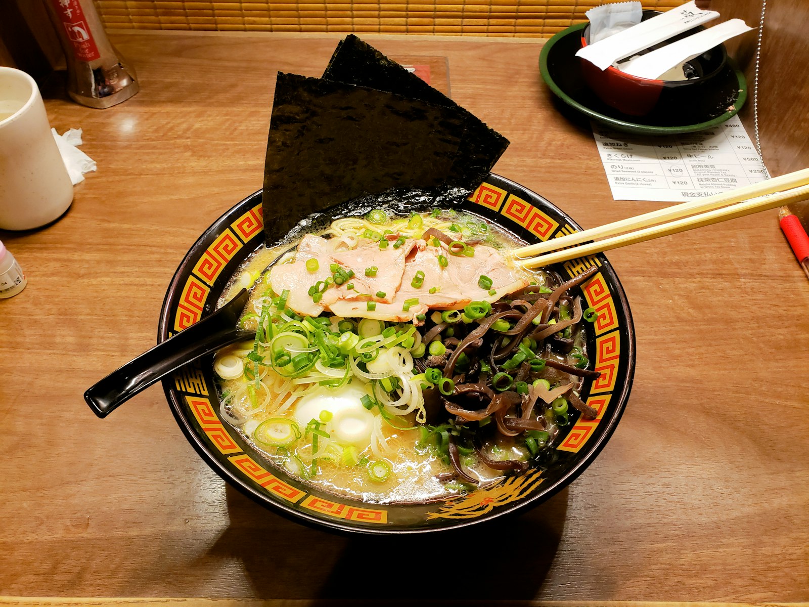 Bowl of tonkotsu ramen at a ramen shop in Osaka Japan, Japan food guide for Filipinos